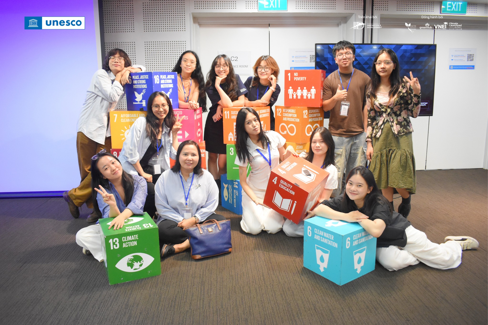 Young Vietnamese innovators at an IID sustainable development event.